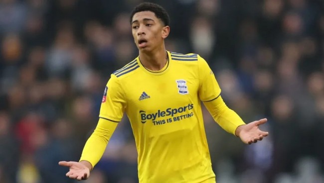 TenZ ： ＂在 Valorant 中，职业选手的薪水根本无法与 CS 玩家所赚的相比＂