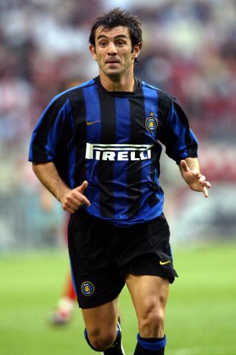 LPL资格赛第二日宣传片 Kanavi ：想晋级S赛 向世界展示我们的实力